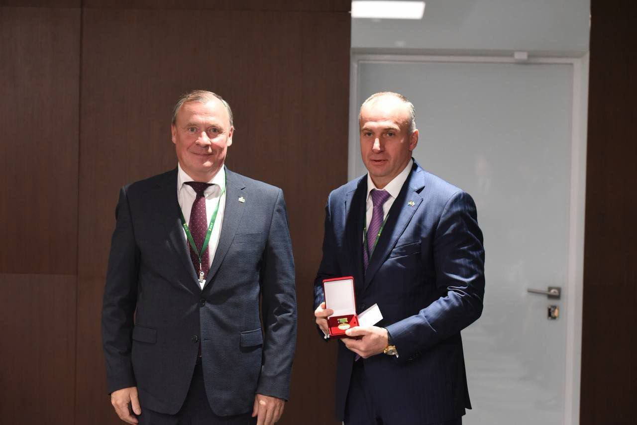 Почетный консул ЮАР Сергей Мазуркевич награждён памятной медалью 300-летия Екатеринбурга