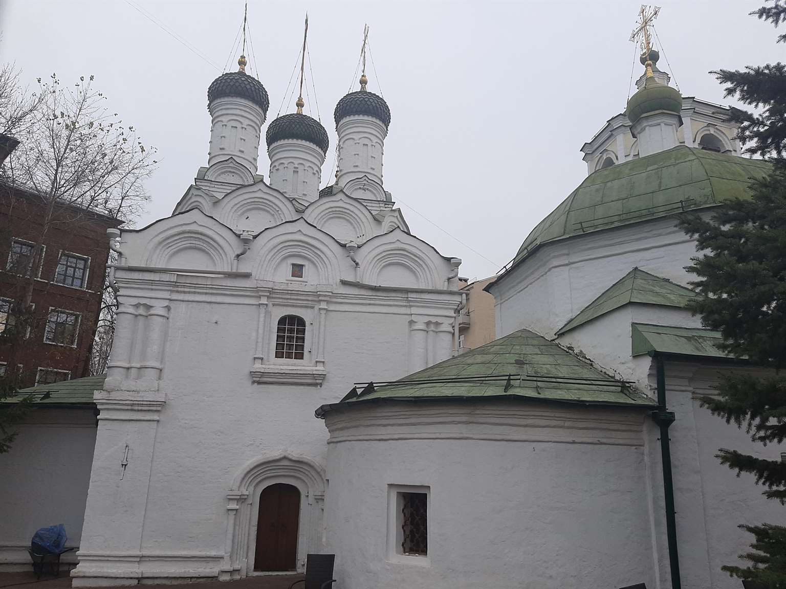 Патриарх Кирилл назвал недостаточным строительство 200 храмов в Москве