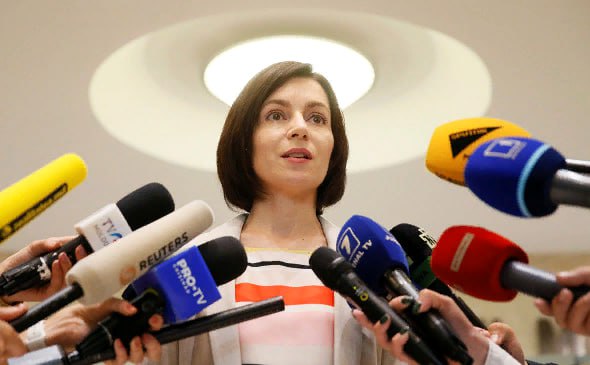 Президент Молдавии хочет сохранить прямые выборы главы государства