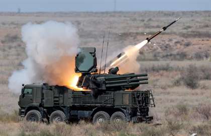 Силы ПВО отработали в небе над Крымом, повреждений и пострадавших нет
