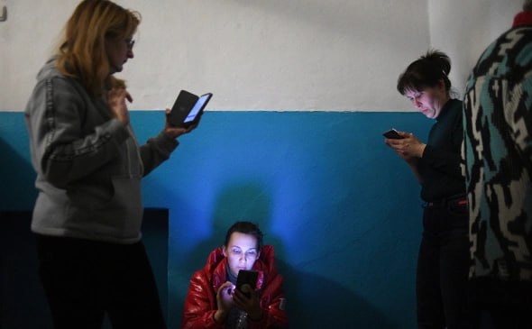 В регионах России снижается скорость интернета. Проблема нехватки оборудования