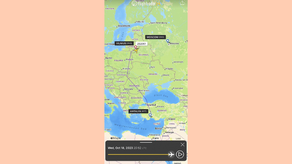 Пассажирский самолет из Турции в Россию экстренно сел в Литве