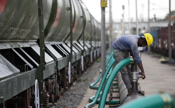 Индия намерена продолжить закупку нефти из России. Забота о населении страны