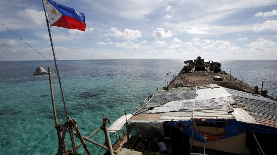 Филиппины протестуют против маневров китайских кораблей в Южно-Китайском море (ЮКМ)