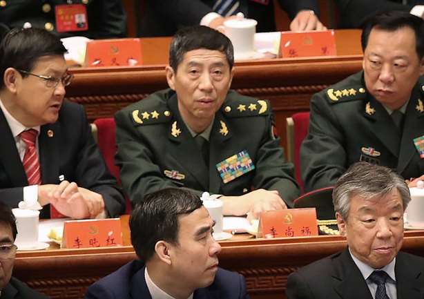 Министр обороны Китая против встреч с коллегой из США