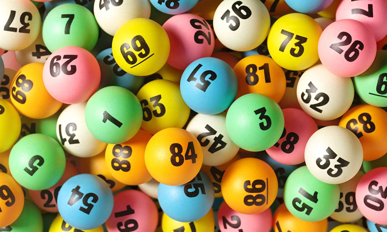 Выигравший 492 миллиона рублей в лотерею «Спортлото «4 из 20» не захотел называть своё имя