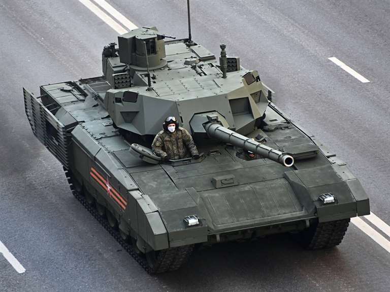 Совокупные военные расходы в 2022 году достигли максимума 30 лет