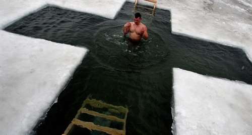 Почти 50 мест для крещенских купаний оборудуют в Москве
