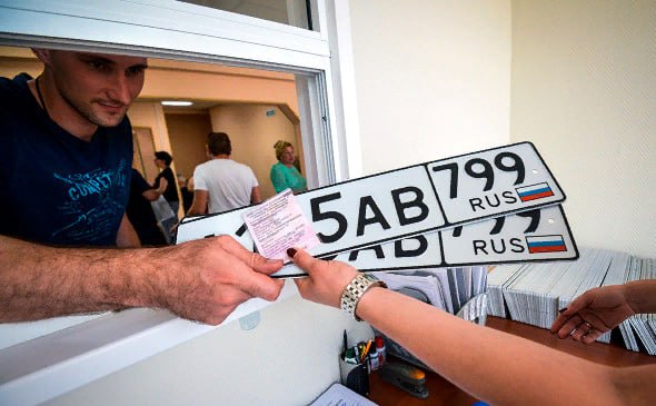 Россиянам разрешили установку нестандартных автомобильных номеров. Решение Росстандарта