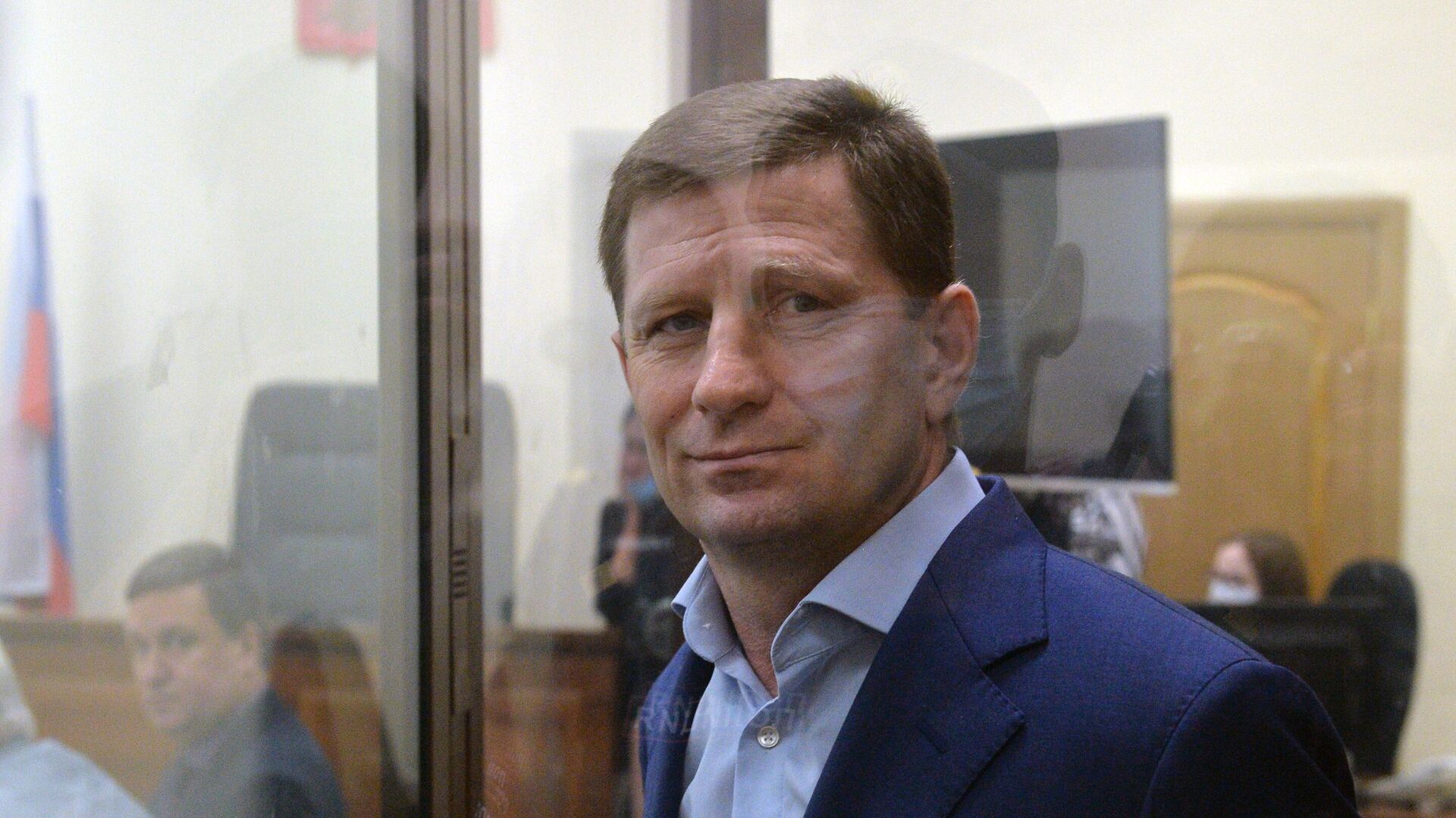 Суд в Москве начнет рассматривать дело экс-губернатора Фургала по хищению активов банка