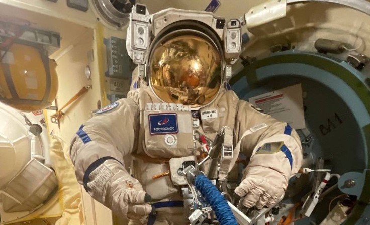 Космонавты Роскосмоса не смогли развернуть радиолокатор на модуле «Наука» во время выхода в открытый космос