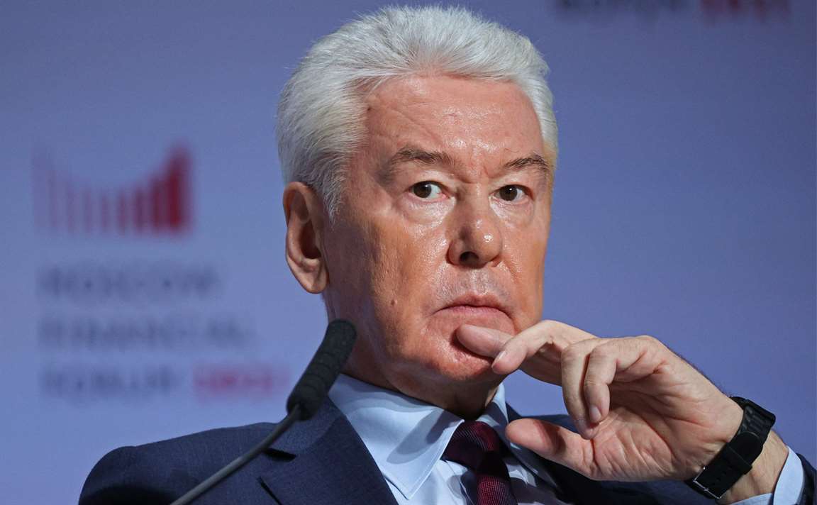 Собянин рассказал о работе спасателей зимой на водоемах Москвы